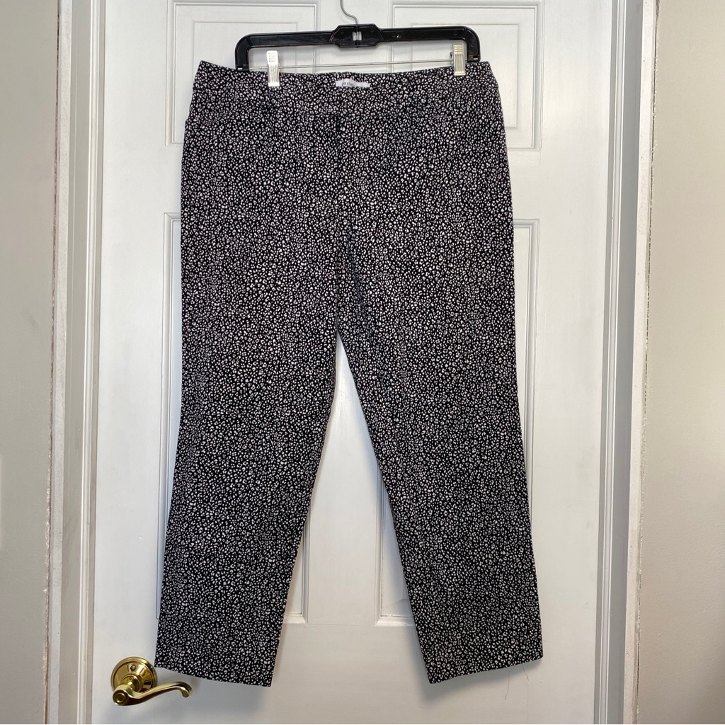 Liz Claiborne Black And White Short Emma Ankle Pants 14 Career